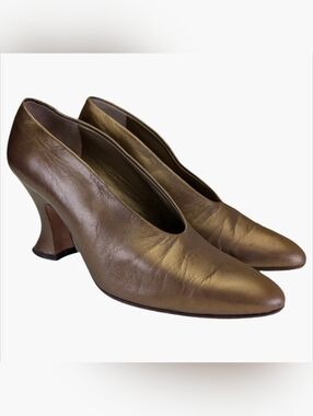 Vintage Via Spiga Bronze Leather Pumps | Made in Italy | Sculptural Heel | 8.5